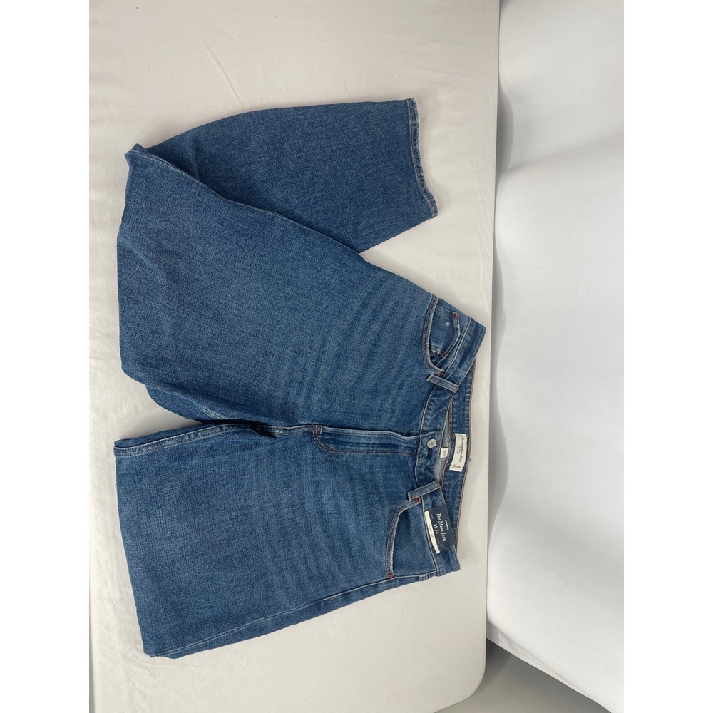 Abercrombie & Fitch Curve Love High Rise Mom Jean 31 12 Blue Distressed